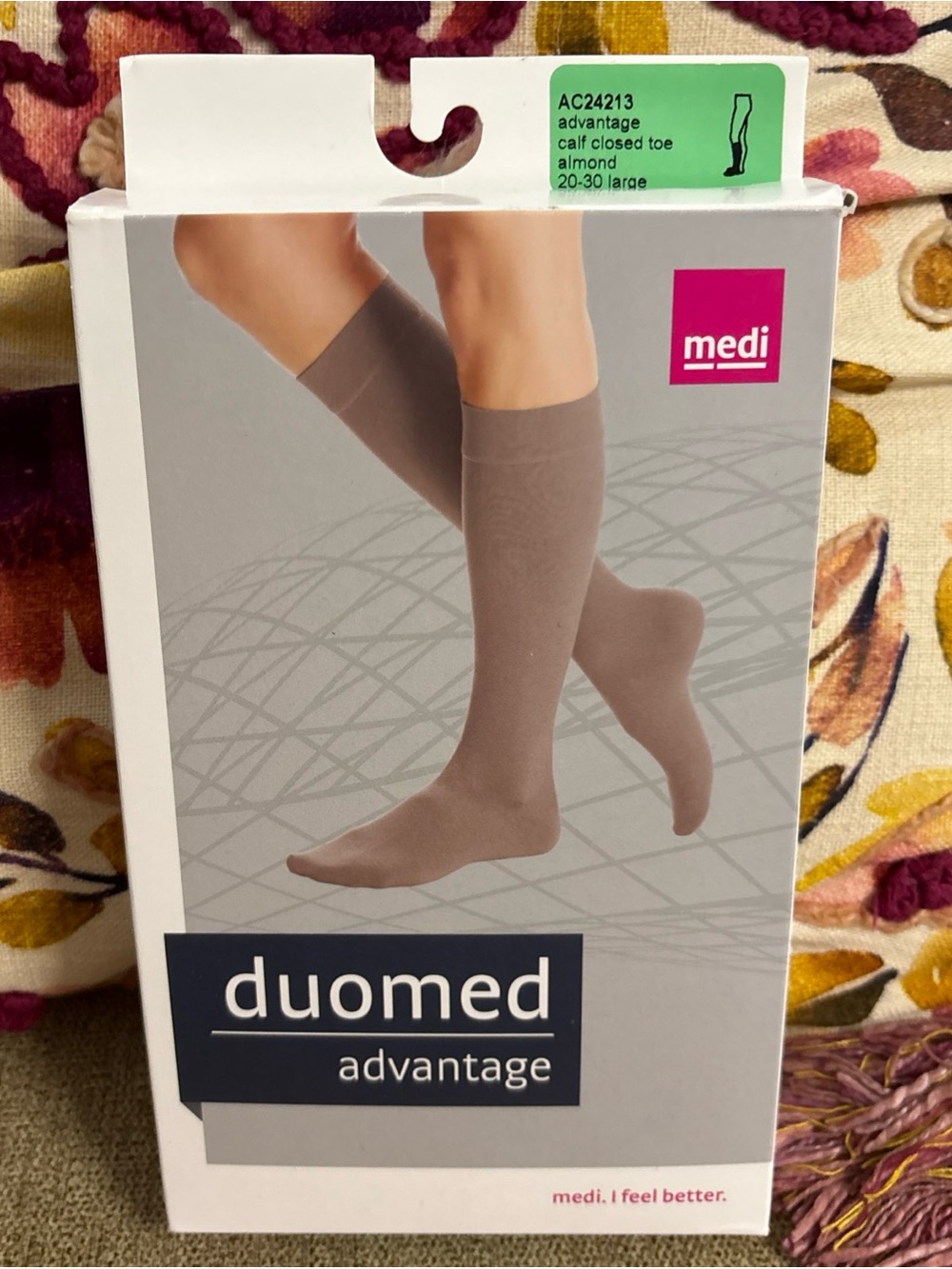 medi duomed Advantage Compression Knee Highs 20-30 mmHg Almond Closed toe NEW